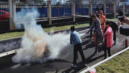 “关注消防，生命至上”——物流园年度安全培训暨消防应急演练